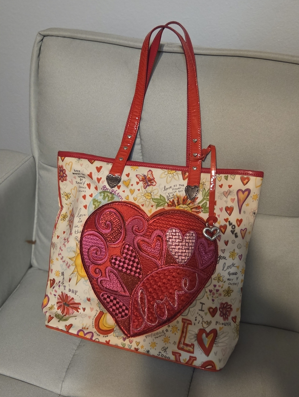 Brighton Heart Appliqué Tote Bag with Red Trim